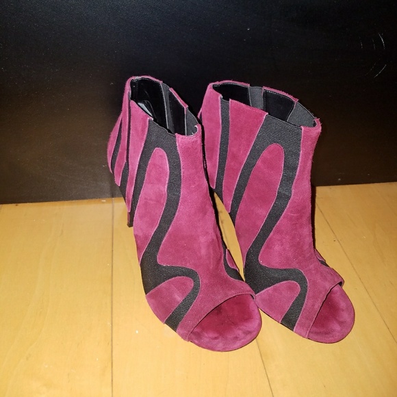 Open toe bootie - Picture 2 of 4